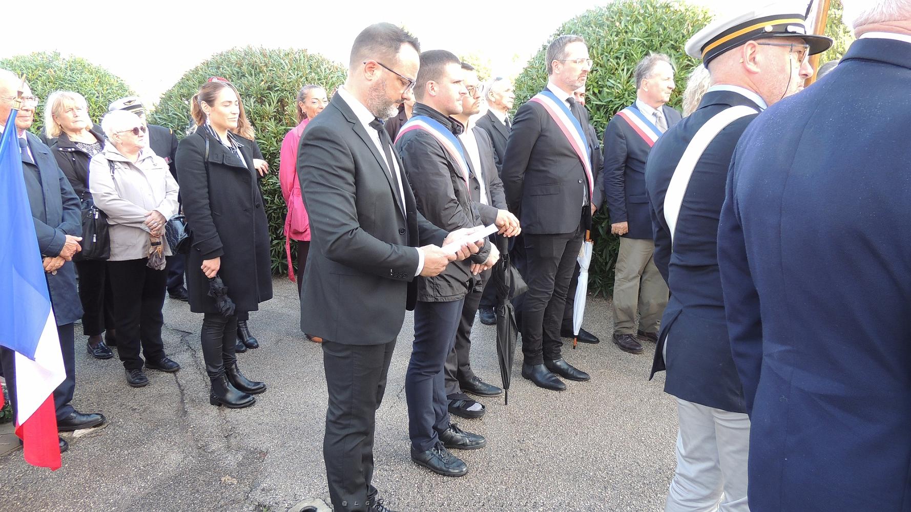 2022 11 01 TOULON HOMMAGE AUX MORTS POUR LA FRANCE CIVILS ET MILITAIRES (71).jpg